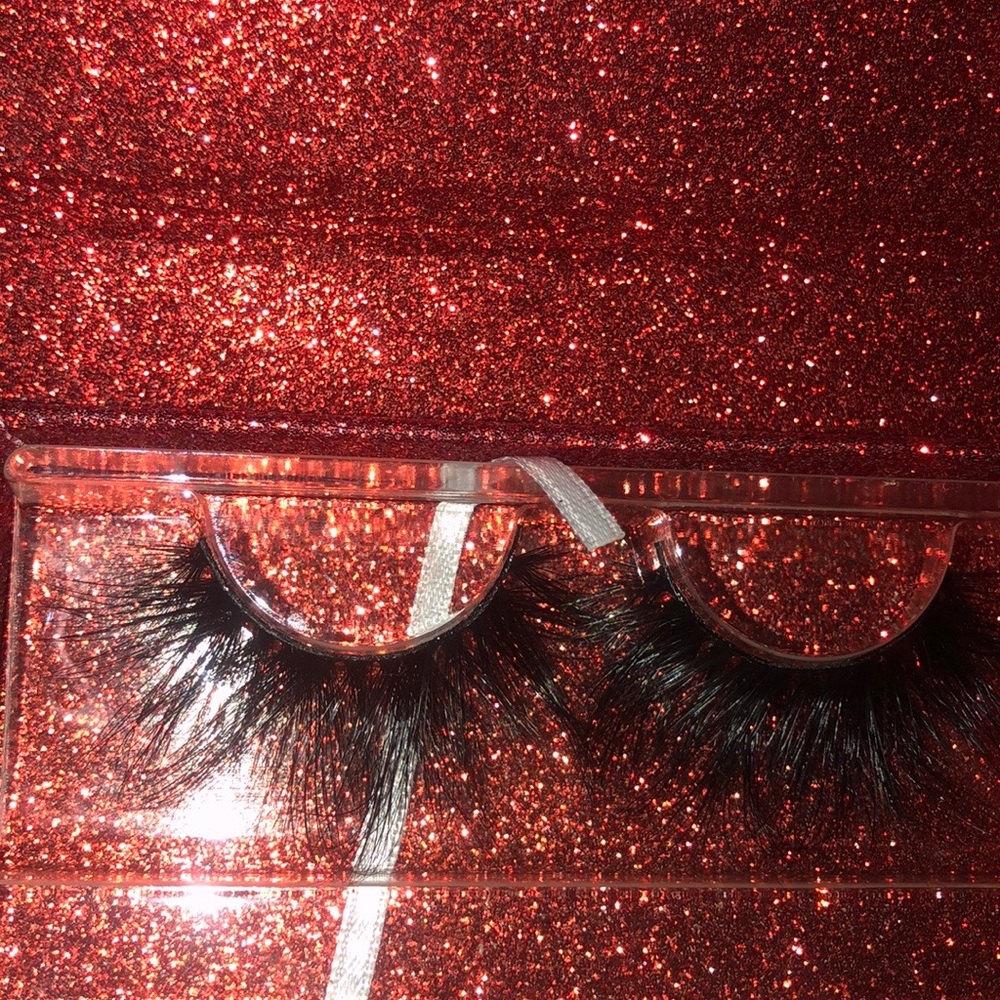 Lashes 😍😍😍😍